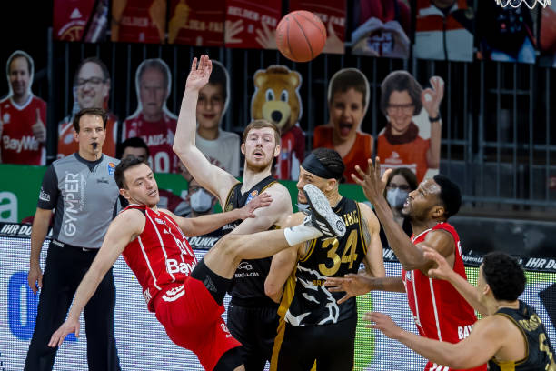 维拉承担桑 维拉承担桑