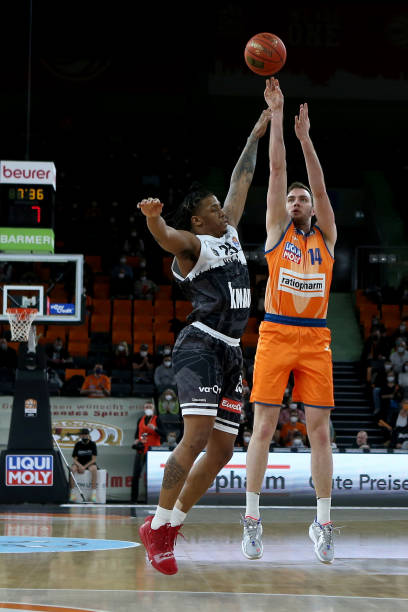 也很难发挥 也很难发挥